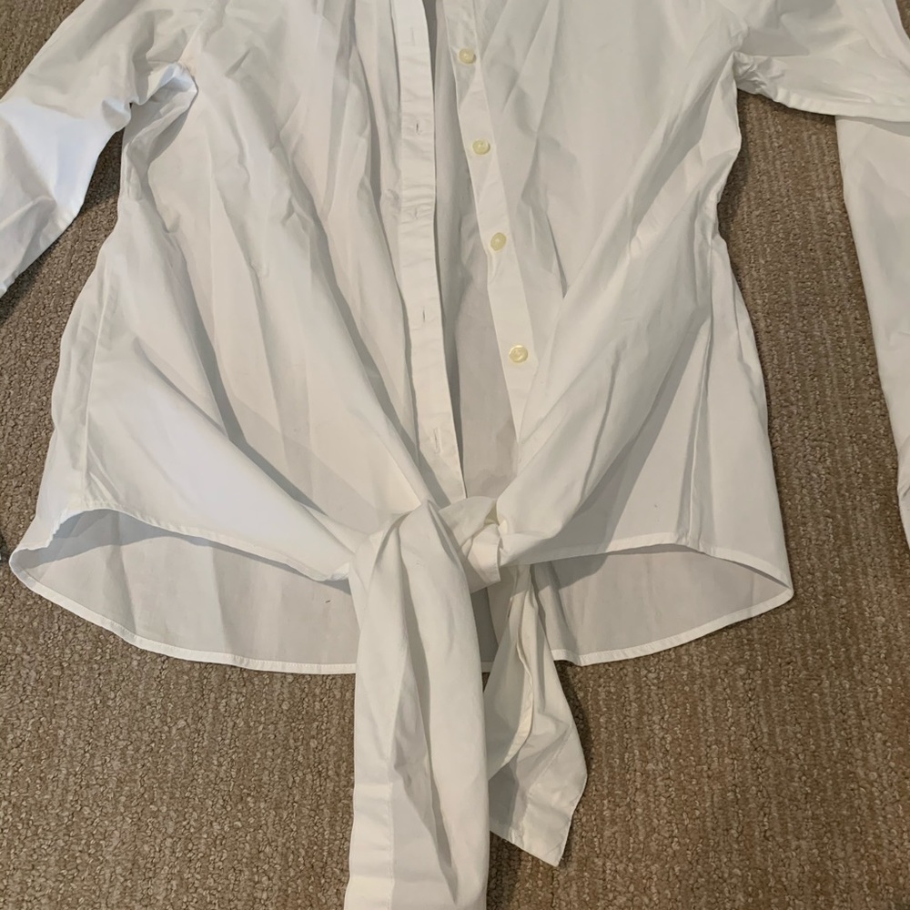 Banana republic white collared button down shirt